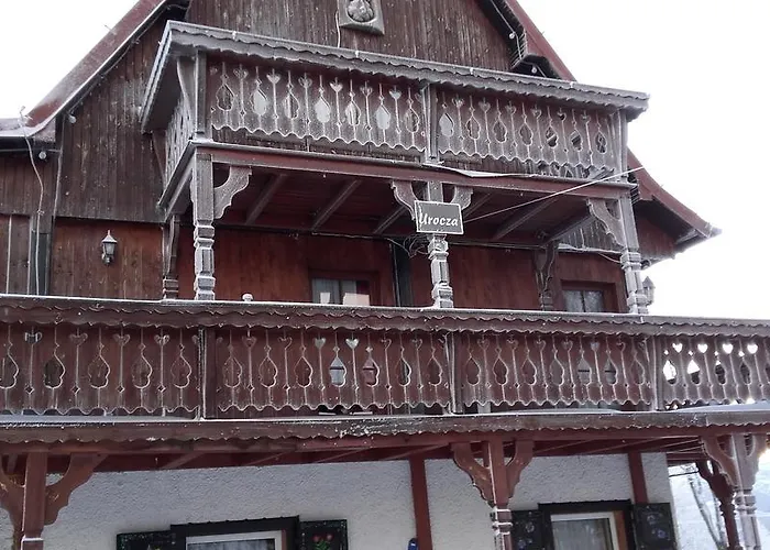 بيت ضيافة Willa Urocza